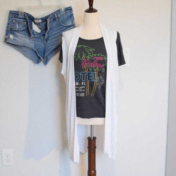 Free People Denim Shorts - Picture 1 of 4